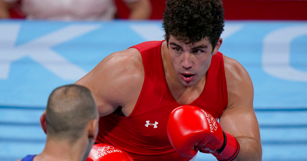 Olympic silver medalist Richard Torrez signs with Top Rank