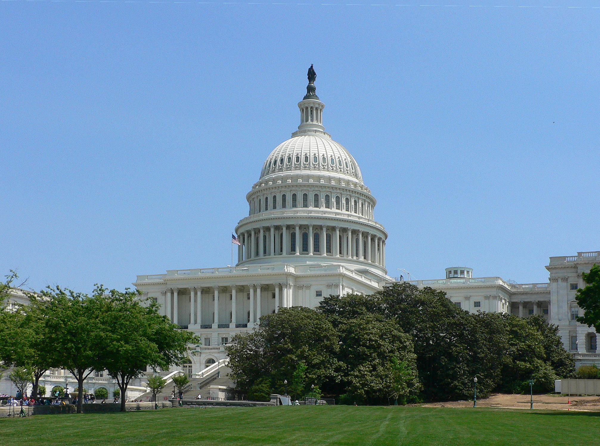 House passes 1.2 trillion spending bill to avoid shutdown
